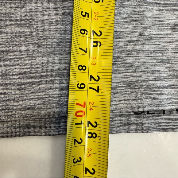 Lululemon Men’s Metal Vent Tech Short Sleeve Henley Slate Gray Size M - Picture 5 of 10